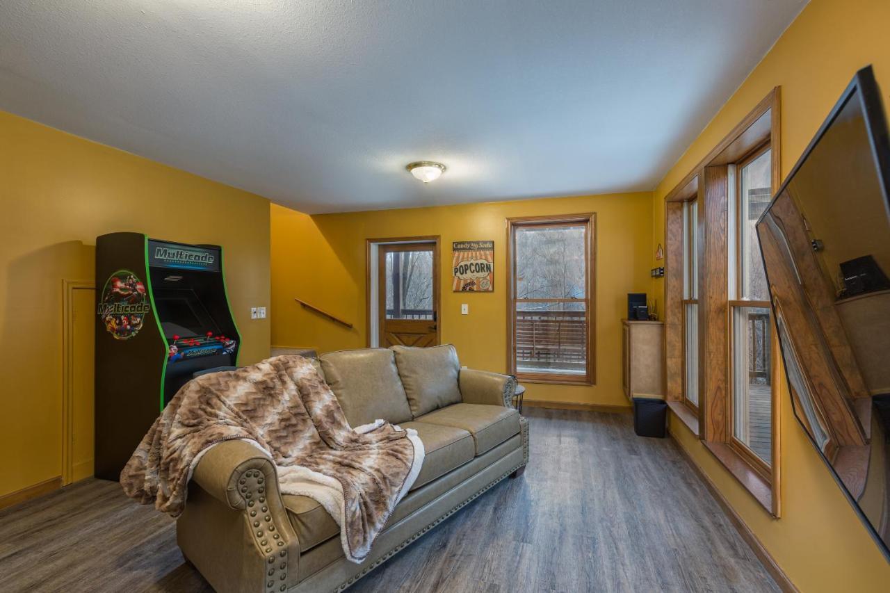 North Ridge Place Brand New Log Cabin With Hot Tub Great Location Sevierville Luaran gambar