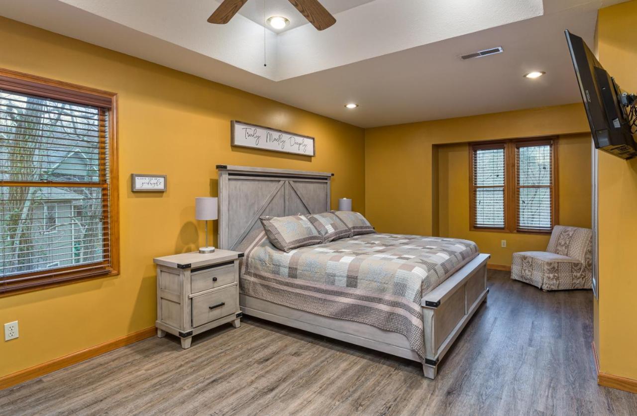 North Ridge Place Brand New Log Cabin With Hot Tub Great Location Sevierville Luaran gambar